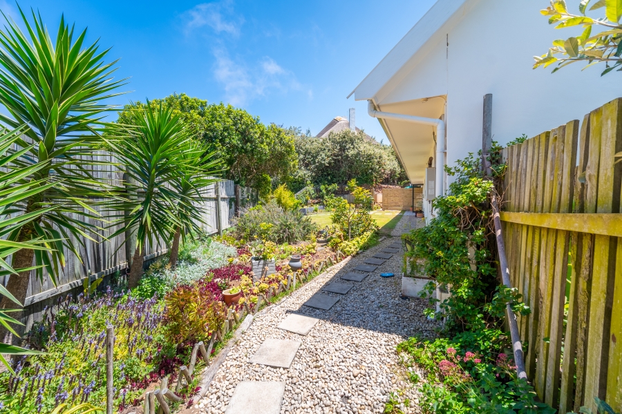 4 Bedroom Property for Sale in St Francis Bay Village Eastern Cape